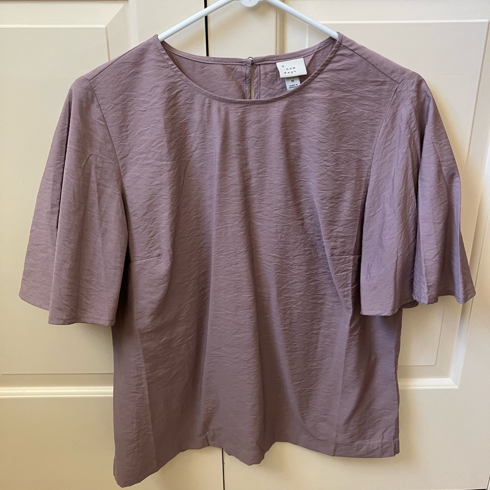 Pretty lavender top